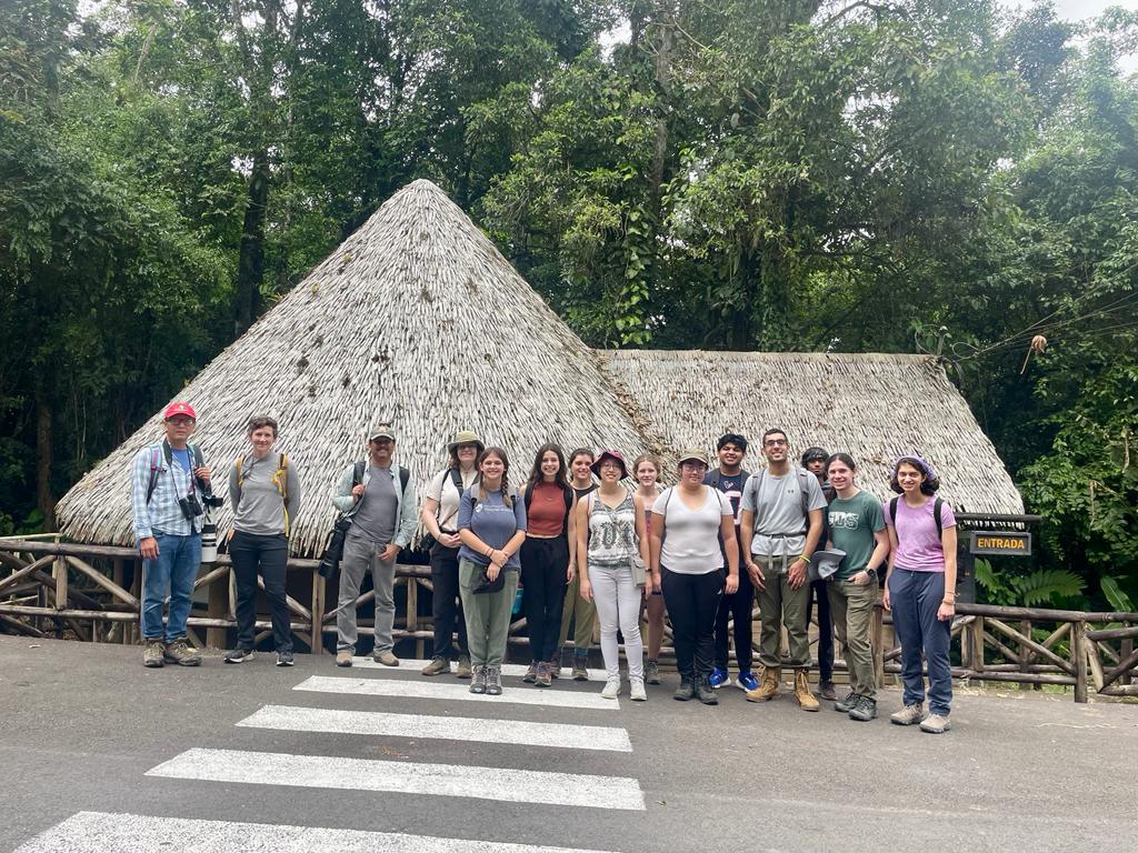 RUGS group at Guayabo National Monument